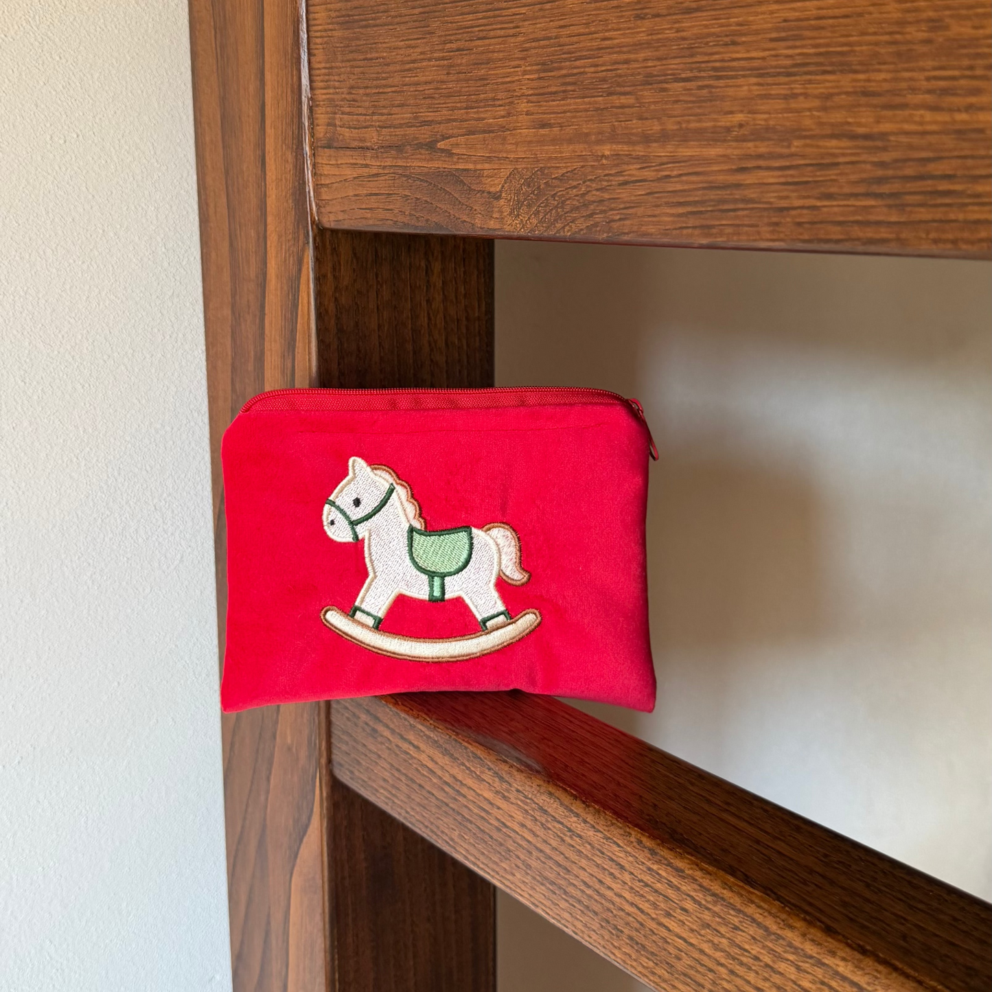 Mini Flat Cavallino a Dondolo