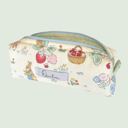 Pencil case Incanto